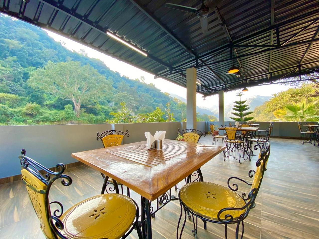 Euphoric River Resort ริชิเคช ภายนอก รูปภาพ