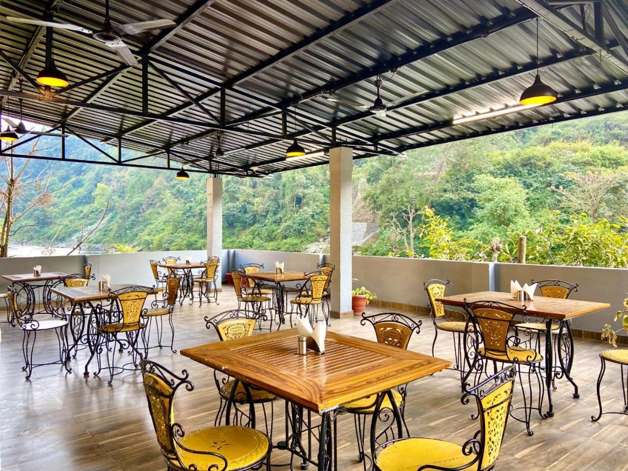 Euphoric River Resort ริชิเคช ภายนอก รูปภาพ