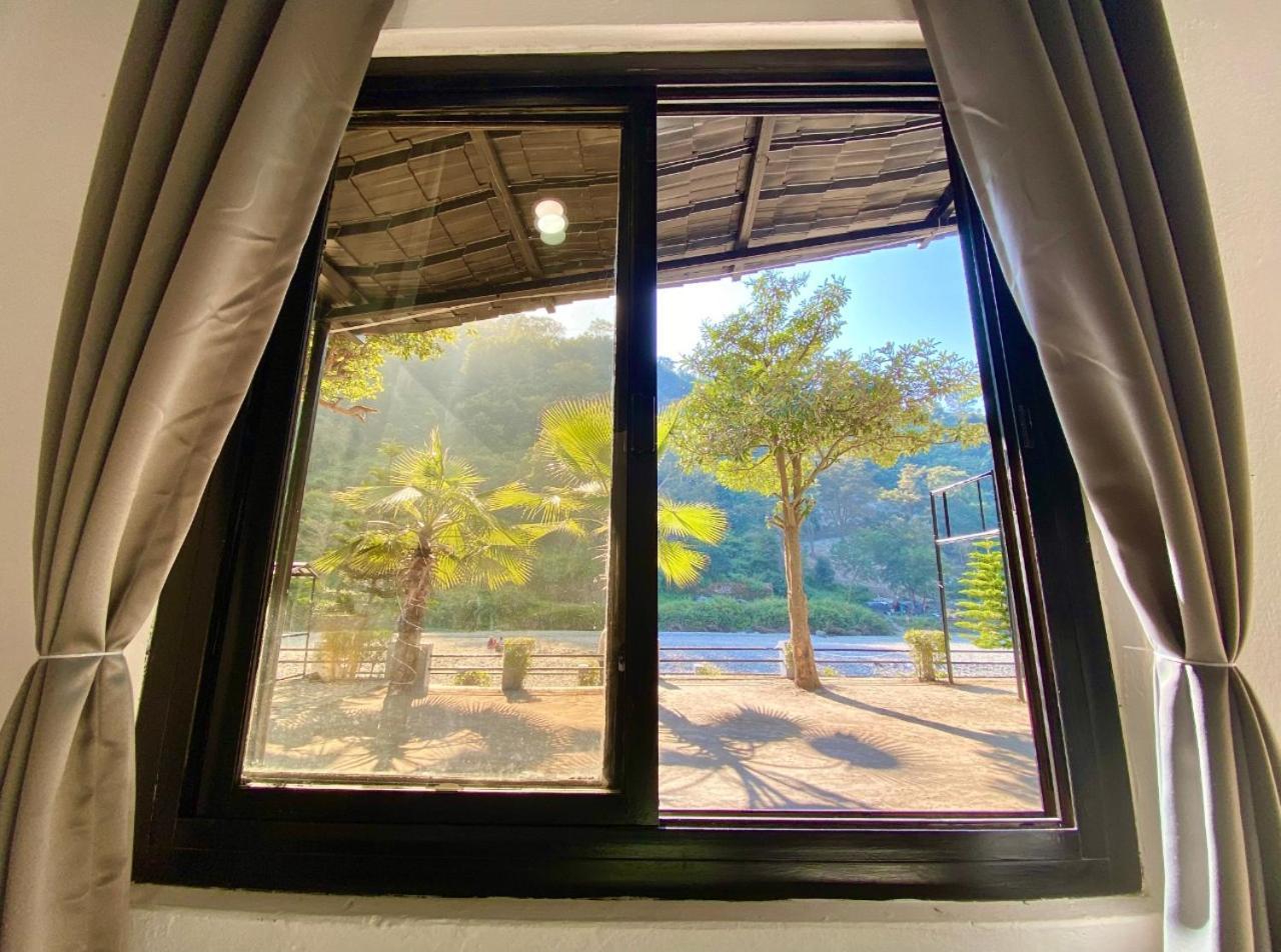 Euphoric River Resort ริชิเคช ภายนอก รูปภาพ